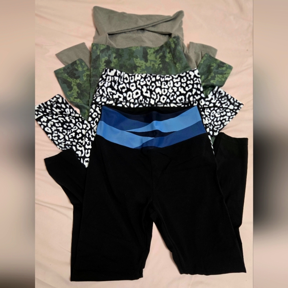 Zyia Leggings Set - Gray, Black, Patterned, Green